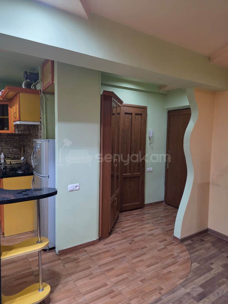 2 Սենյականոց Բնակարան, 50քմ, 4/12 հարկ, Դիզայներական Վերանորոգված, Կահավորված, Արևկող