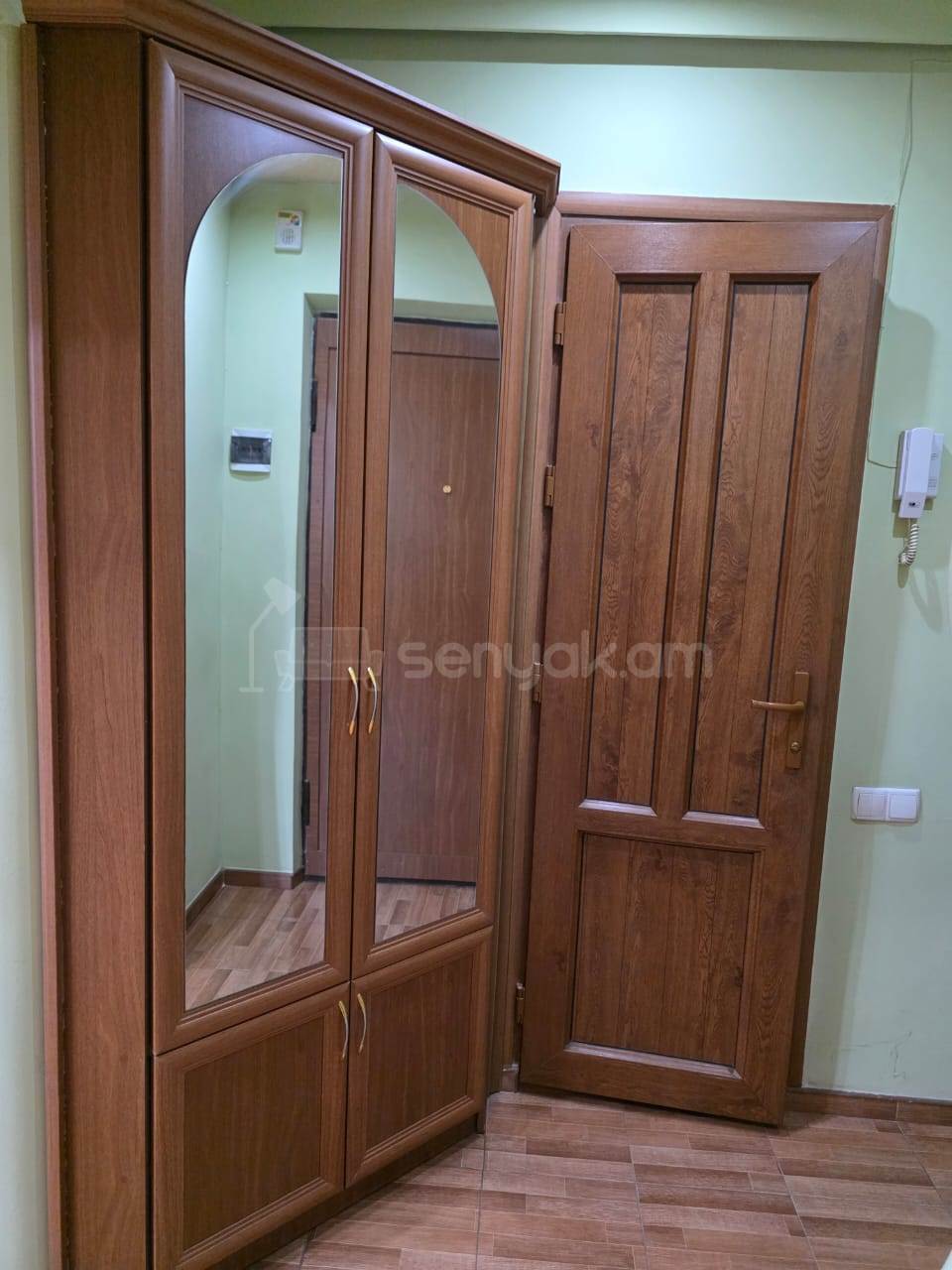 2 Սենյականոց Բնակարան, 50քմ, 4/12 հարկ, Դիզայներական Վերանորոգված, Կահավորված, Արևկող