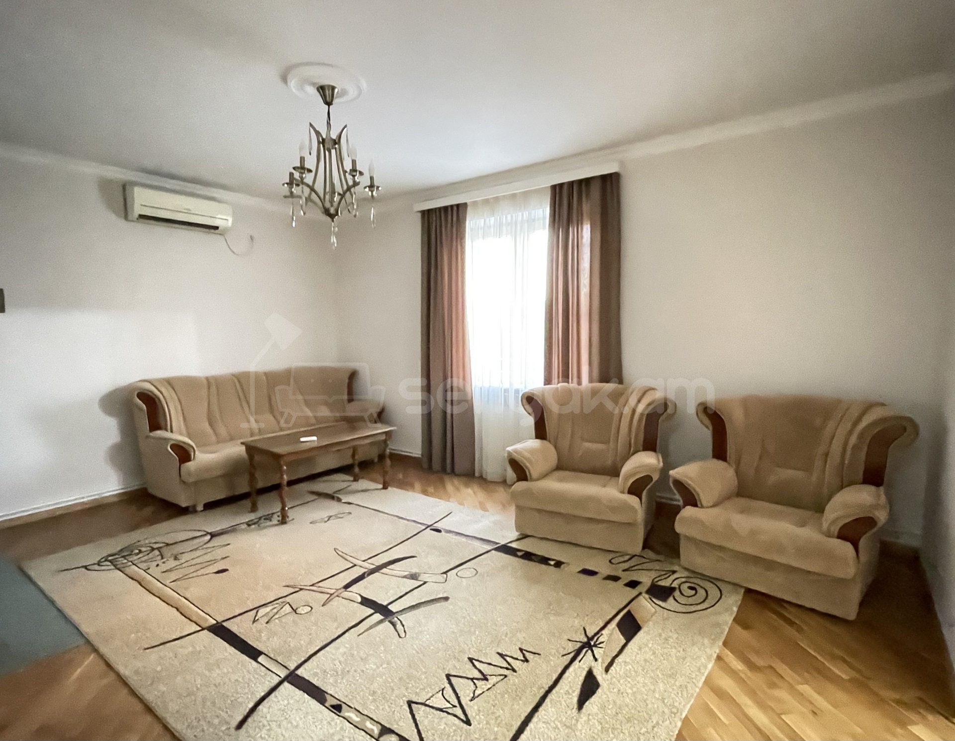 2 Սենյականոց Բնակարան Քարե Շենքում, 60քմ, 2/5 հարկ, Կապիտալ Վերանորոգված, Կահավորված