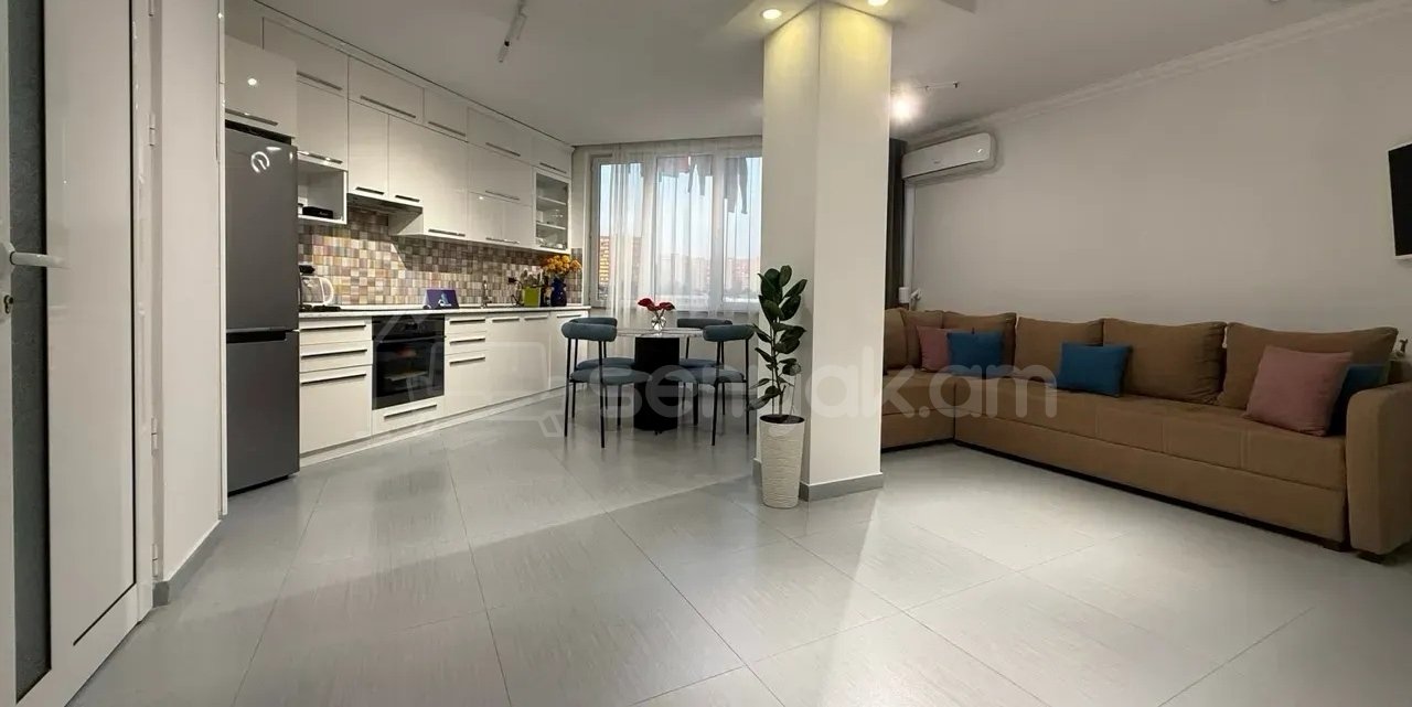 2 Սենյականոց Բնակարան Նորակառույցում, 46քմ, 9/12 հարկ, Կապիտալ Վերանորոգված