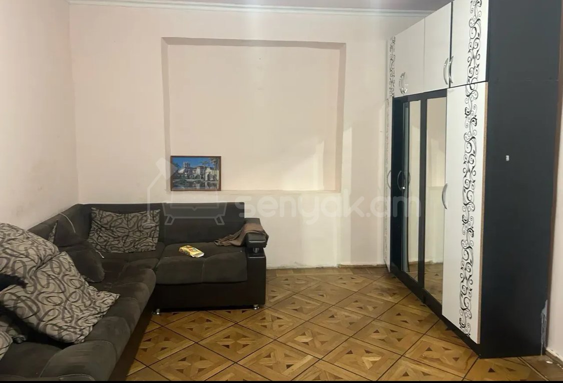 2 Սենյականոց Բնակարան, 84քմ, 6/9 հարկ, Պետական Վիճակում, Կահավորված