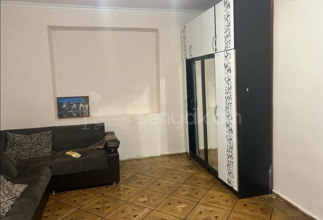 2 Սենյականոց Բնակարան, 84քմ, 6/9 հարկ, Պետական Վիճակում, Կահավորված