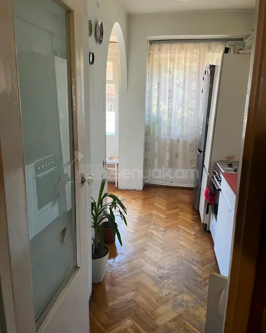 4 Սենյականոց Բնակարան, 89քմ, 2/9 հարկ, Կոսմետիկ Վերանորոգված