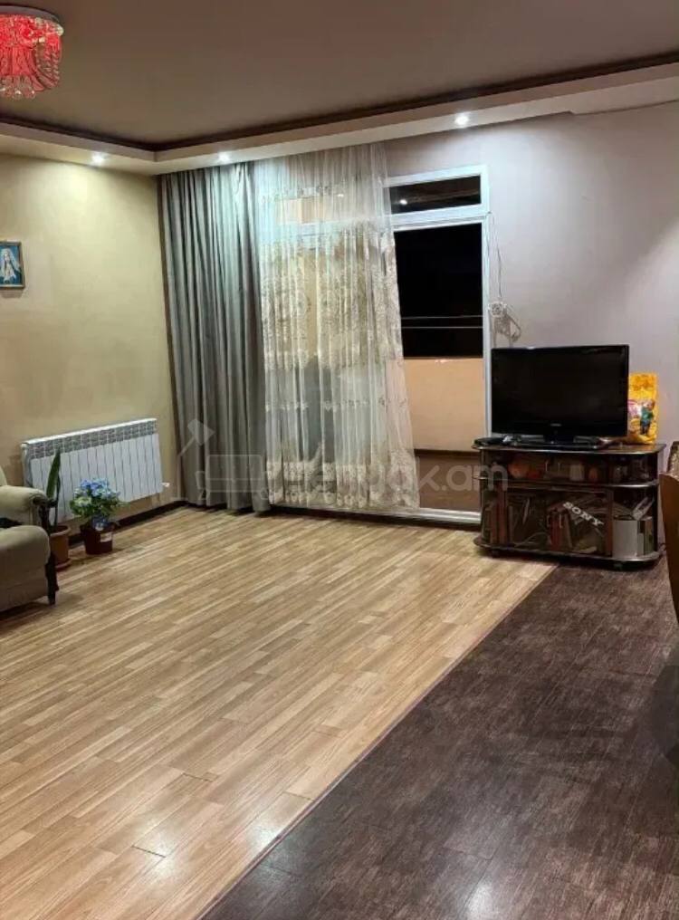 4 Սենյականոց Բնակարան, 100քմ, 5/9 հարկ, Կոսմետիկ Վերանորոգված, Կահավորված