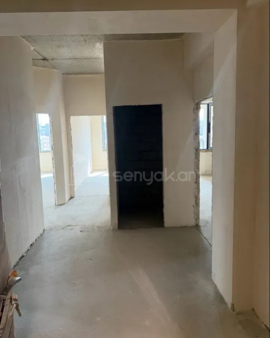 4 Սենյականոց Բնակարան Նորակառույցում, 124քմ, 16/16 հարկ, Զրոյական Վիճակում