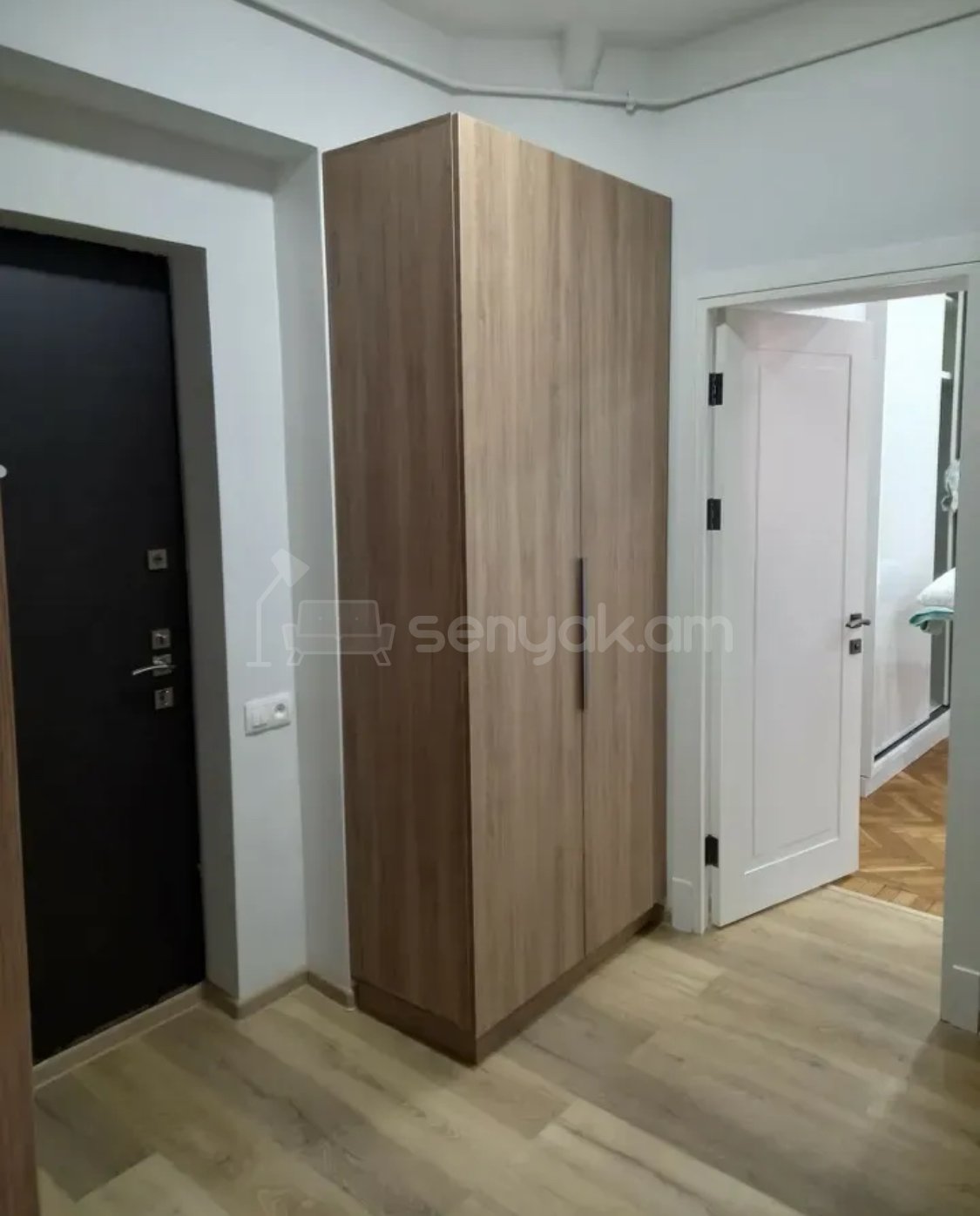2 Սենյականոց Բնակարան Քարե Շենքում, 50քմ, 1/5 հարկ, Կապիտալ Վերանորոգված, Կահավորված