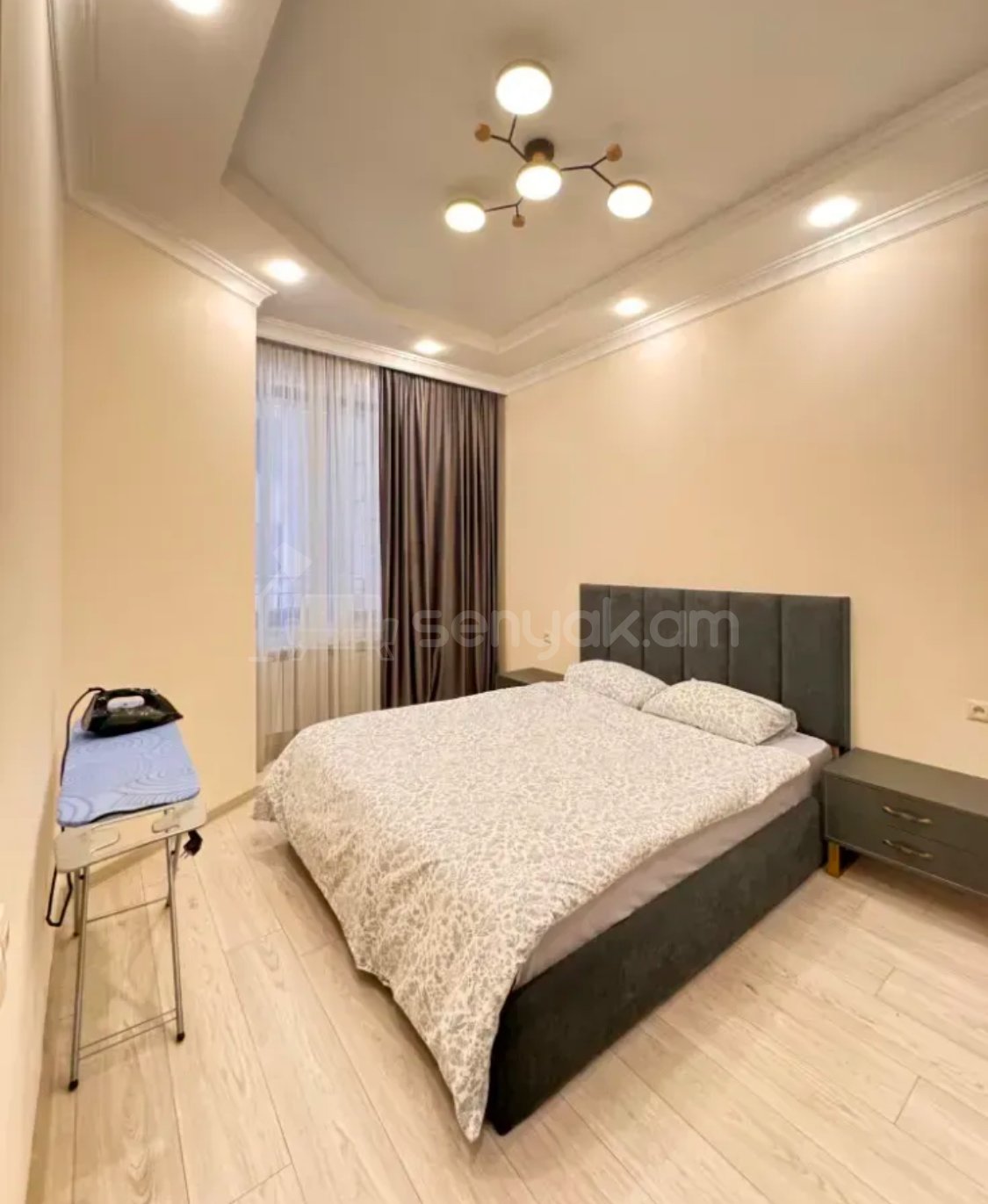 3 Սենյականոց Բնակարան Նորակառույցում, 58քմ, 4/15 հարկ, Կապիտալ Վերանորոգված, Կահավորված
