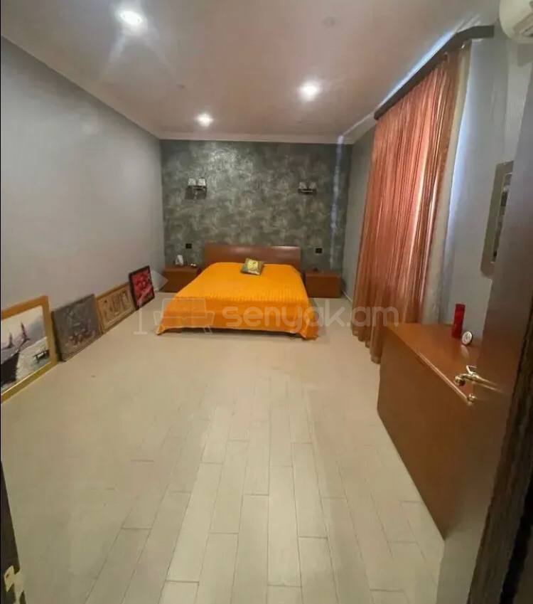 2 Սենյականոց Բնակարան Քարե Շենքում, 75քմ, 1/2 հարկ, Կոսմետիկ Վերանորոգված