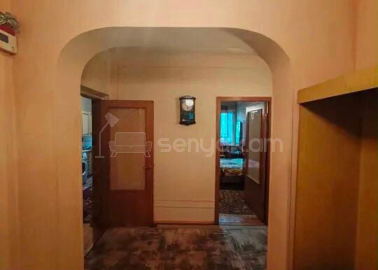 2 Սենյականոց Բնակարան, 75քմ, 5/9 հարկ, Կոսմետիկ Վերանորոգված, Կահավորված, Արևկող