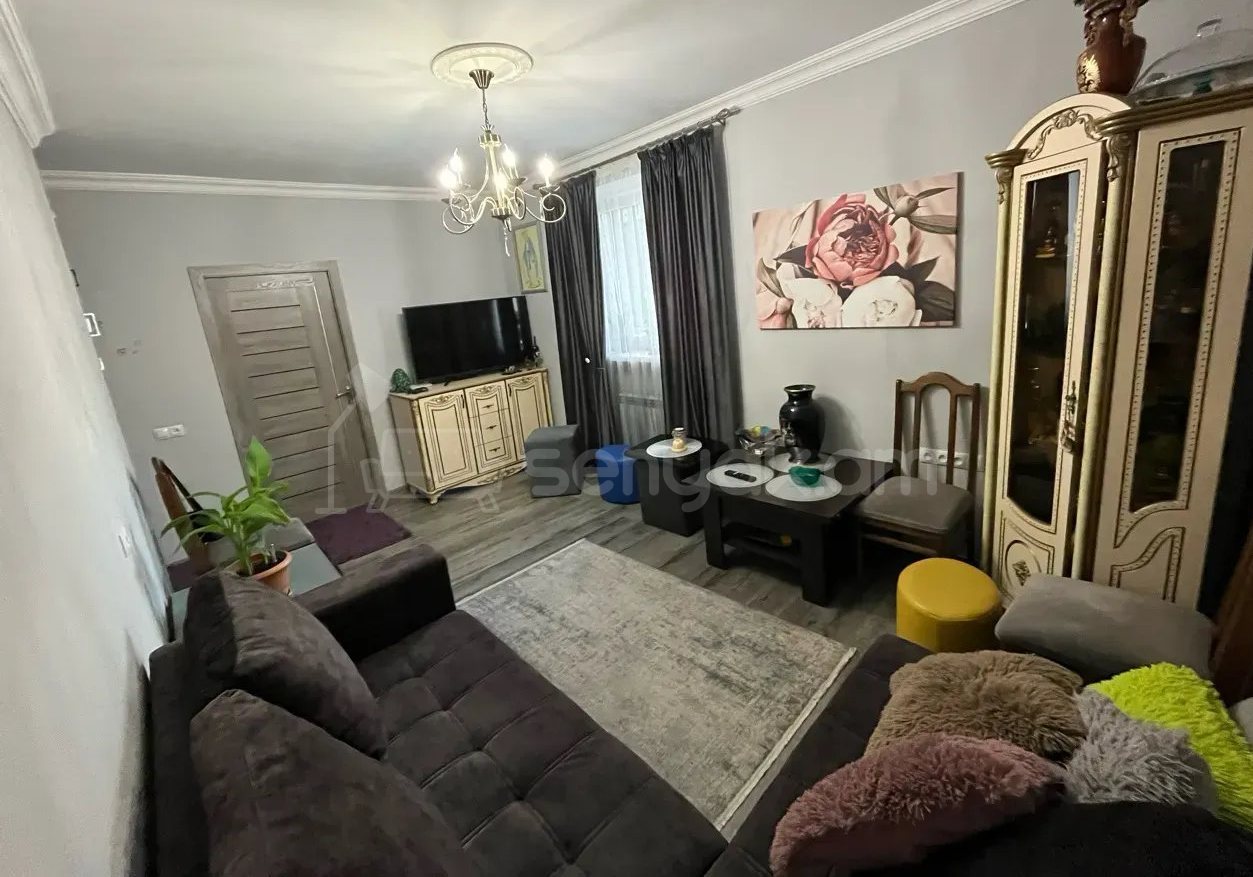 2 Սենյականոց Բնակարան Քարե Շենքում, 57քմ, 4/4 հարկ, Կապիտալ Վերանորոգված