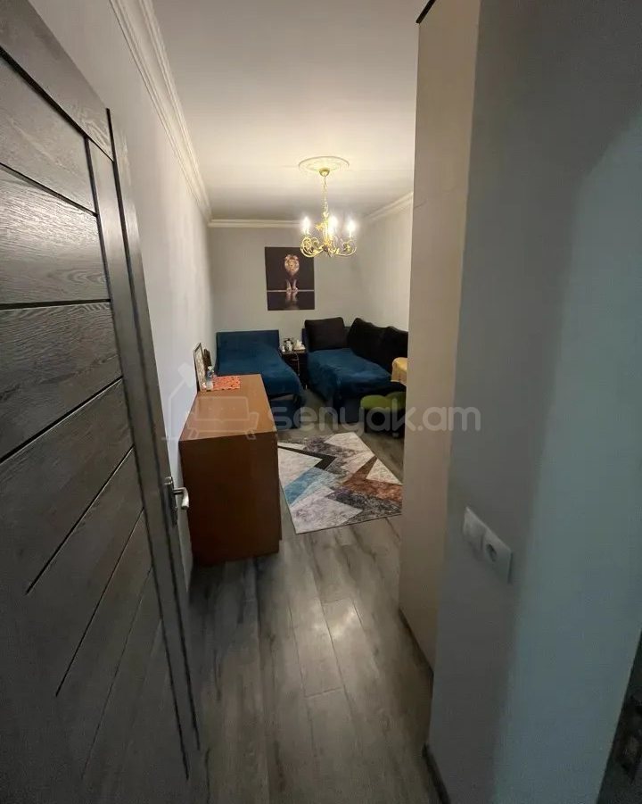 2 Սենյականոց Բնակարան Քարե Շենքում, 57քմ, 4/4 հարկ, Կապիտալ Վերանորոգված