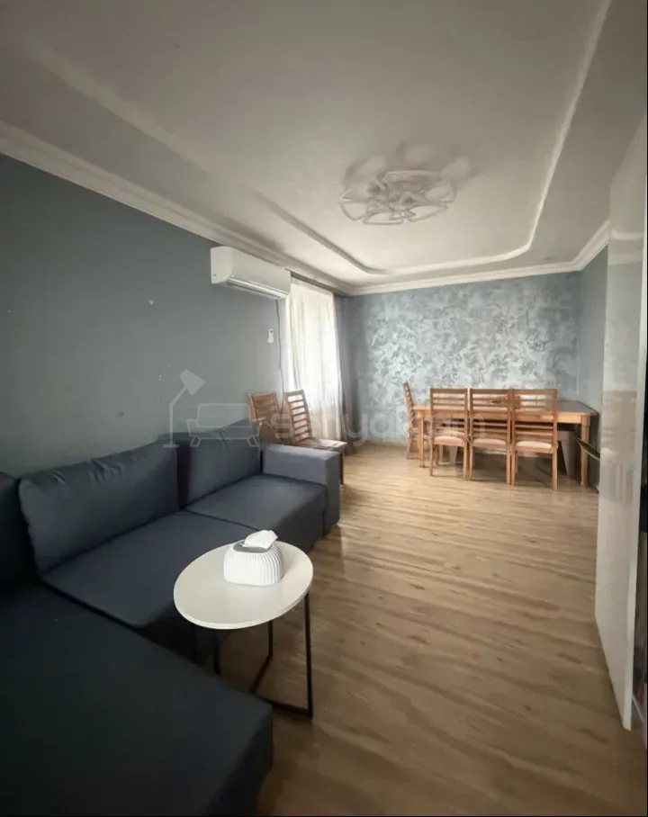 2 Սենյականոց Բնակարան Քարե Շենքում, 50քմ, 4/4 հարկ, Կապիտալ Վերանորոգված