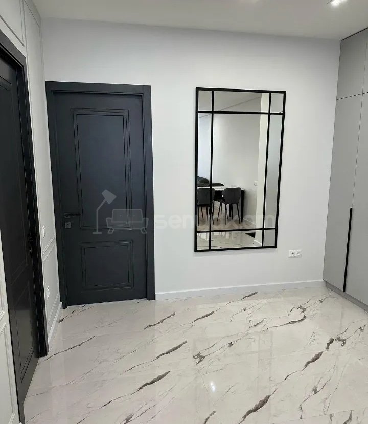 3 Սենյականոց Բնակարան Նորակառույցում, 80քմ, 7/8 հարկ, Դիզայներական Վերանորոգված, Կահավորված, Արևկող