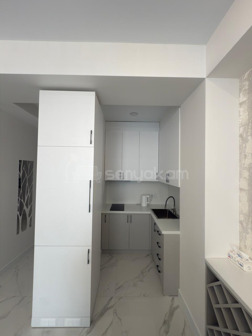 2 Սենյականոց Բնակարան Նորակառույցում, 58քմ, 15/18 հարկ, Կապիտալ Վերանորոգված, Կահավորված, Արևկող