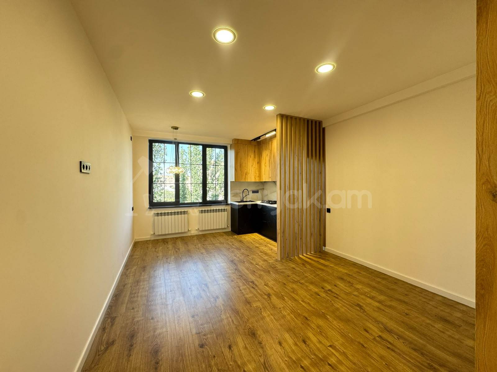 3 Սենյականոց Բնակարան, 64քմ, 6/10 հարկ, Դիզայներական Վերանորոգված