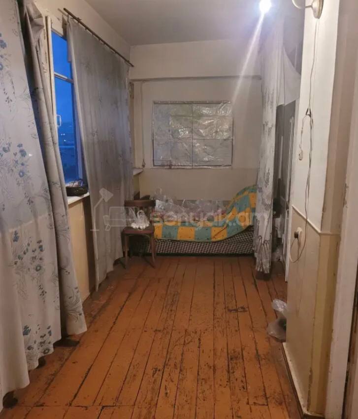 3 Սենյականոց Բնակարան, 91քմ, 8/10 հարկ, Նորմալ Վիճակում
