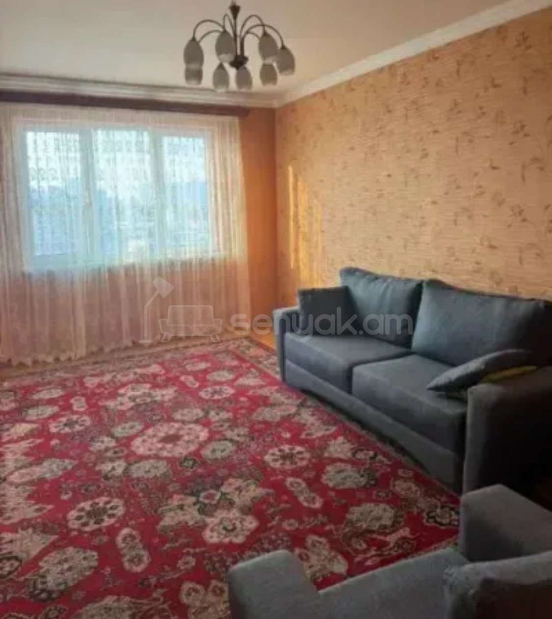 3 Սենյականոց Բնակարան, 95քմ, 13/16 հարկ, Նորմալ Վիճակում