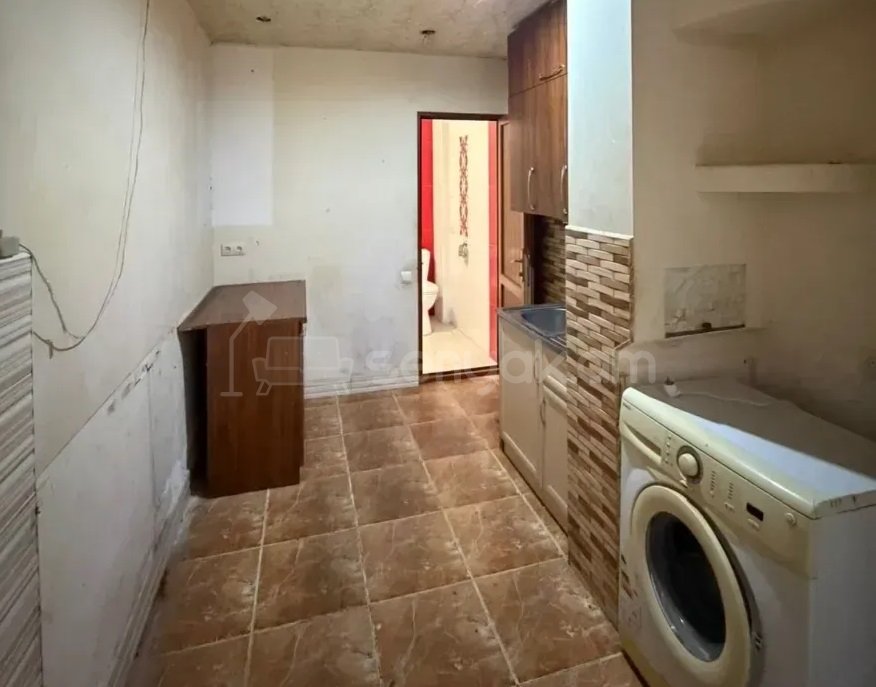 2 Սենյականոց Բնակարան, 50քմ, 1/13 հարկ, Պետական Վիճակում