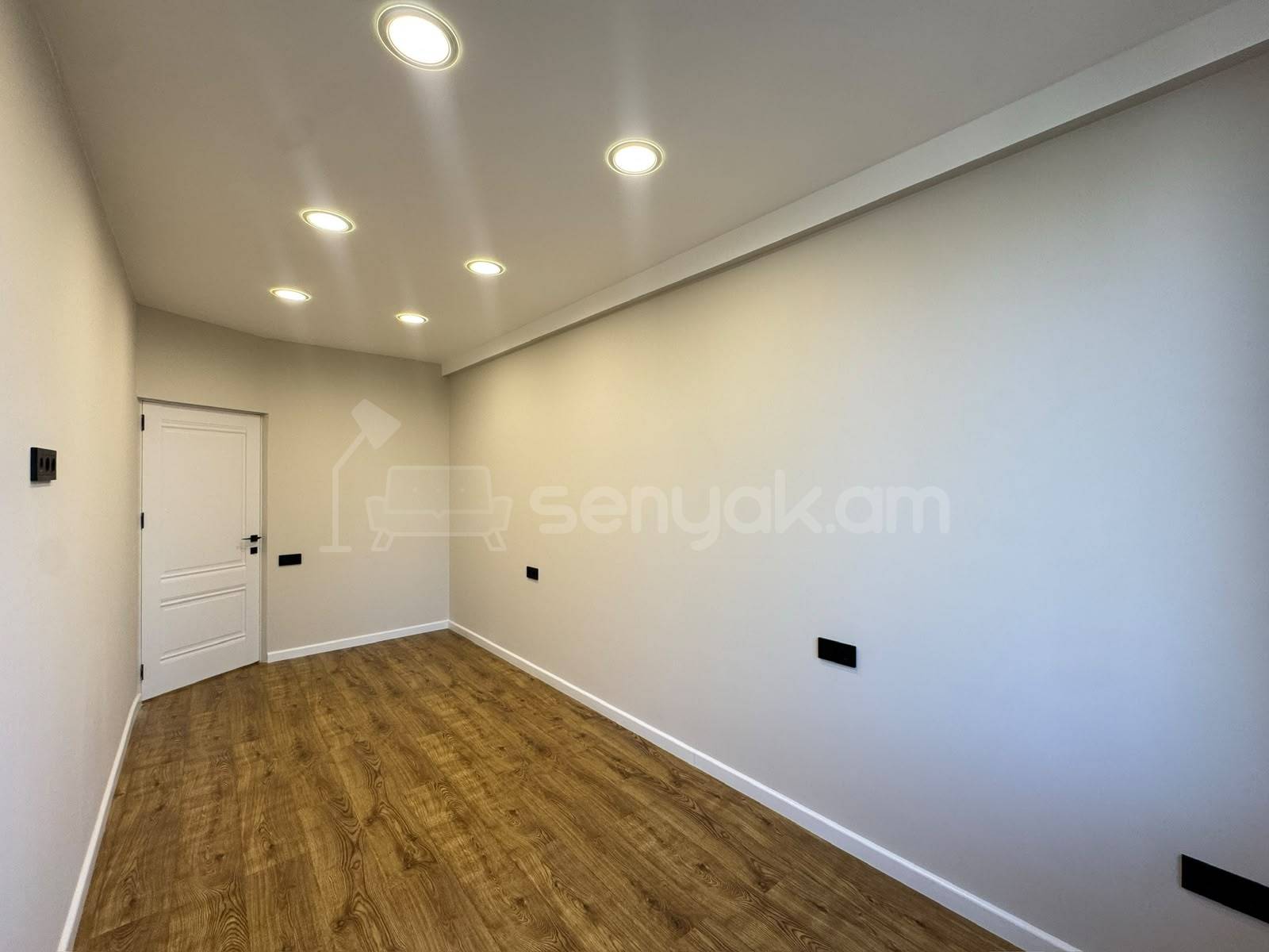 3 Սենյականոց Բնակարան, 64քմ, 6/10 հարկ, Կապիտալ Վերանորոգված