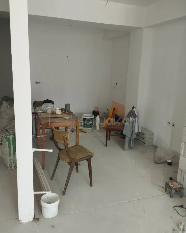 3 Սենյականոց Բնակարան Նորակառույցում, 62քմ, 9/12 հարկ, Կապիտալ Վերանորոգված