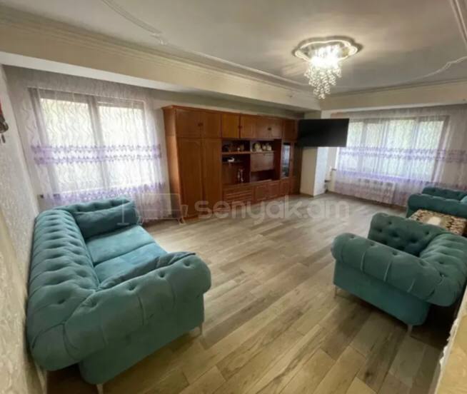 3 Սենյականոց Բնակարան, 90քմ, 2/14 հարկ, Կապիտալ Վերանորոգված, Կահավորված