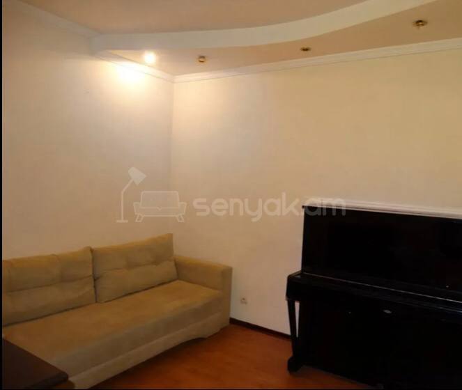 3 Սենյականոց Բնակարան Քարե Շենքում, 65քմ, 5/5 հարկ, Կոսմետիկ Վերանորոգված, Կահավորված