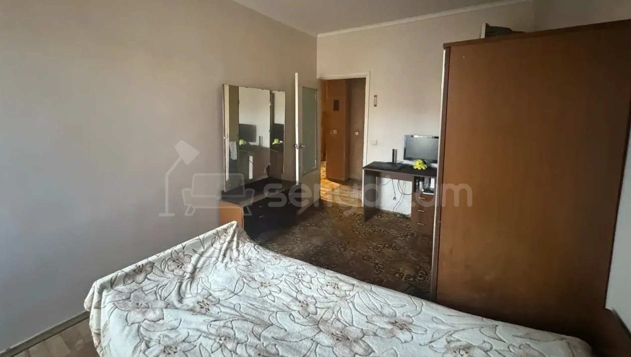 2 Սենյականոց Բնակարան, 70քմ, 5/9 հարկ, Պետական Վիճակում