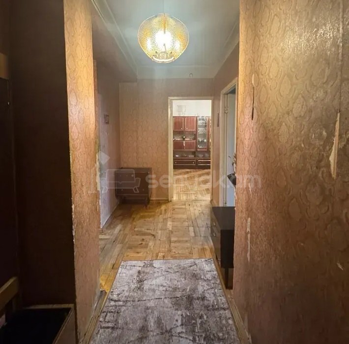 2 Սենյականոց Բնակարան, 70քմ, 5/9 հարկ, Պետական Վիճակում