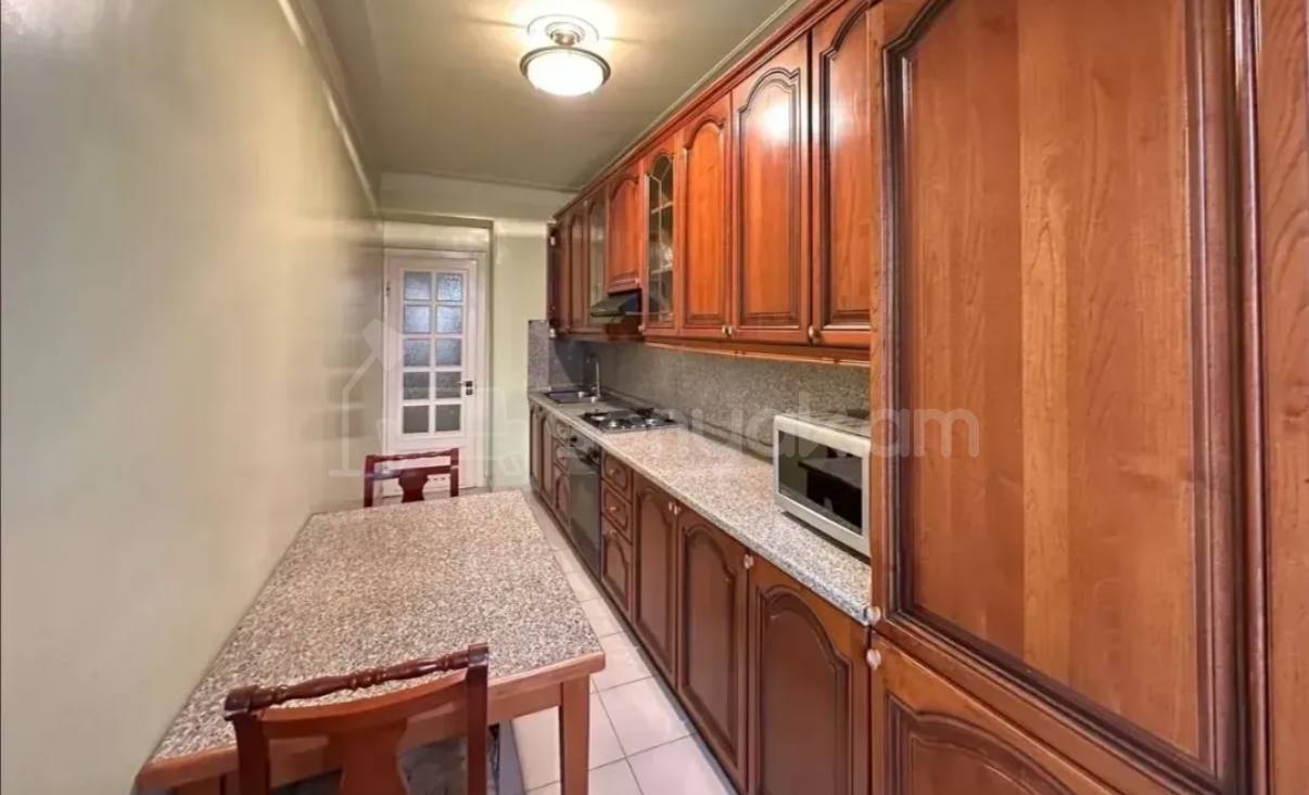 3 Սենյականոց Բնակարան, 92քմ, 6/9 հարկ, Կապիտալ Վերանորոգված, Կահավորված