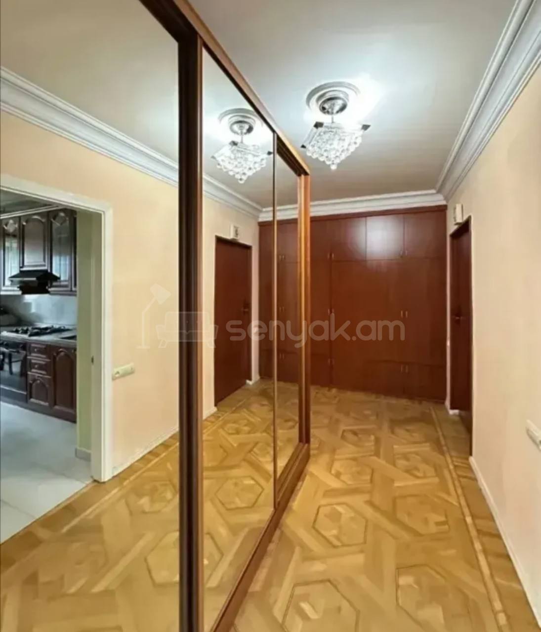 3 Սենյականոց Բնակարան, 92քմ, 6/9 հարկ, Կապիտալ Վերանորոգված, Կահավորված