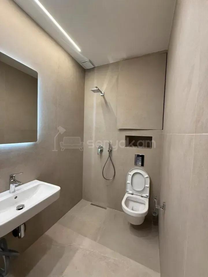 1 Սենյականոց Բնակարան Նորակառույցում, 60քմ, 9/11 հարկ, Դիզայներական Վերանորոգված, Կահավորված, Արևկող
