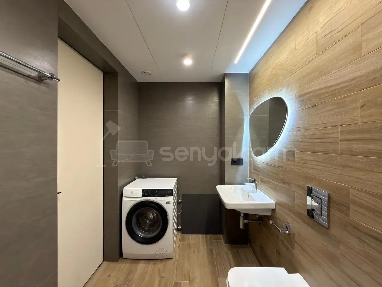 3 Սենյականոց Բնակարան Նորակառույցում, 95քմ, 9/11 հարկ, Դիզայներական Վերանորոգված, Կահավորված, Արևկող