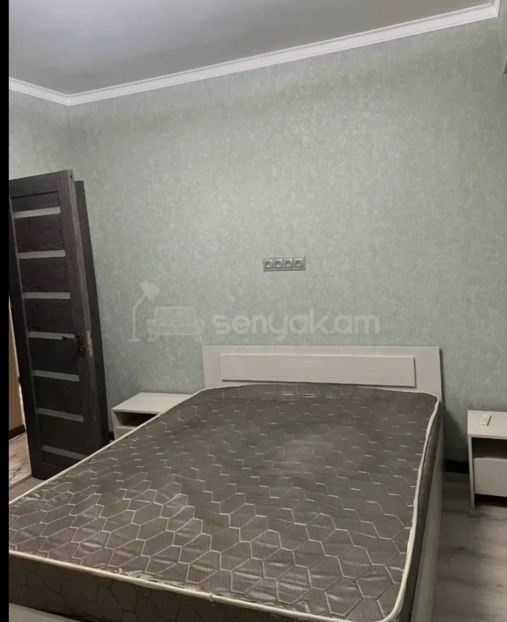 4 Սենյականոց Բնակարան, 90քմ, 9/9 հարկ, Կապիտալ Վերանորոգված, Կահավորված, Արևկող