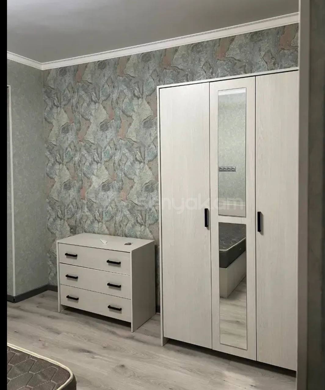 4 Սենյականոց Բնակարան, 90քմ, 9/9 հարկ, Կապիտալ Վերանորոգված, Կահավորված, Արևկող