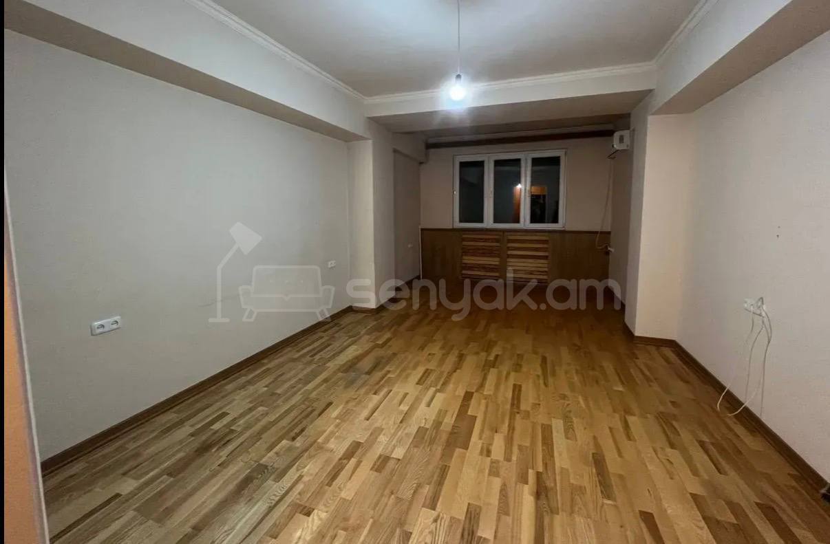 2 Սենյականոց Բնակարան, 73քմ, 4/10 հարկ, Կապիտալ Վերանորոգված
