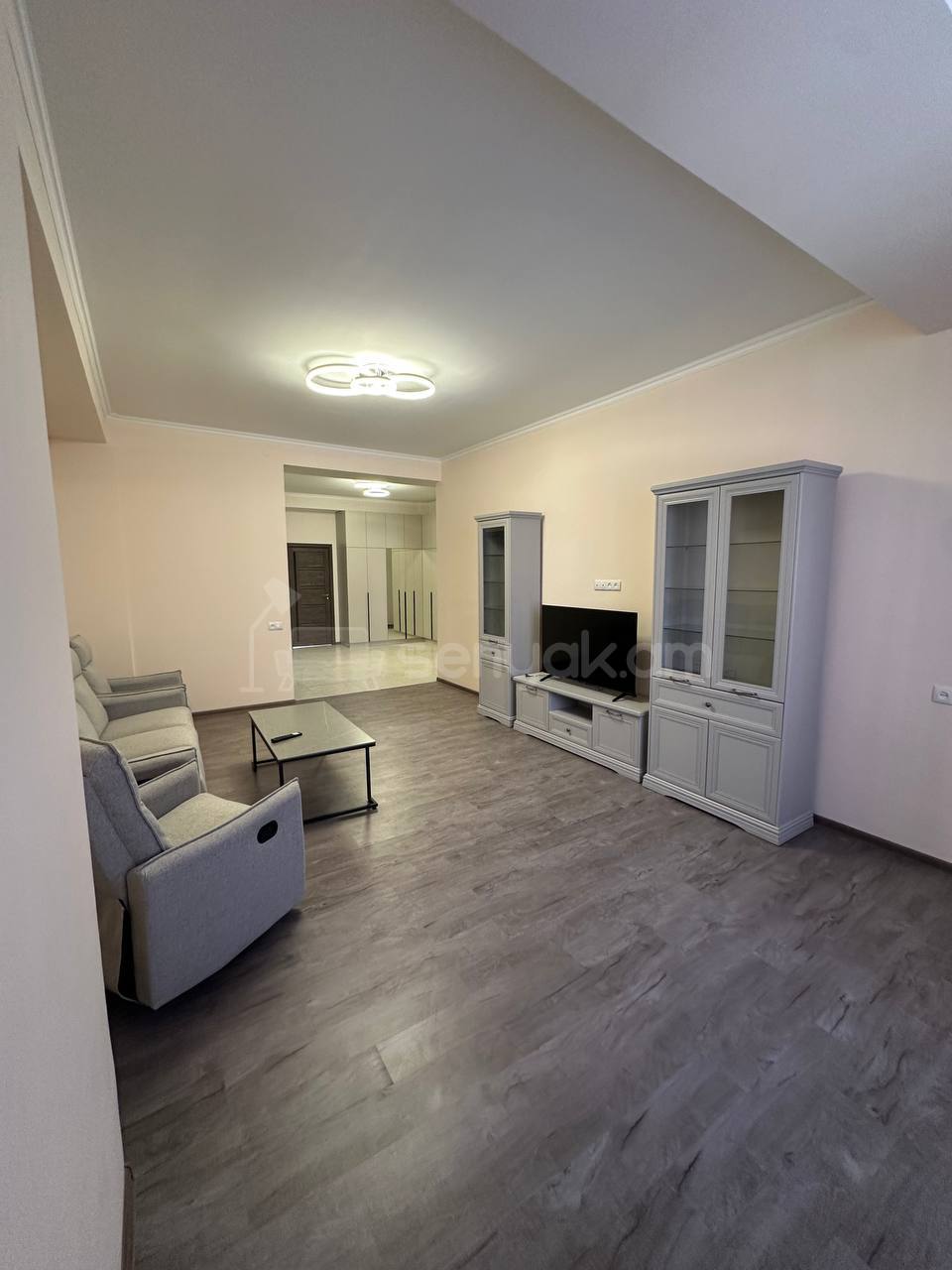 3 Սենյականոց Բնակարան Նորակառույցում, 100քմ, 3/8 հարկ, Կապիտալ Վերանորոգված, Կահավորված