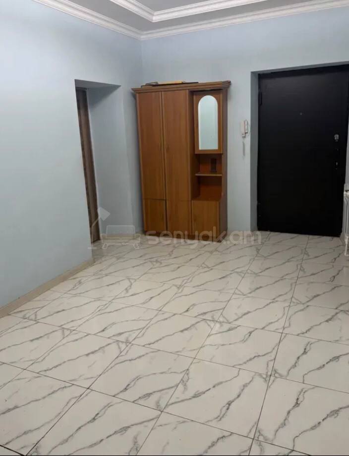 4 Սենյականոց Բնակարան Քարե Շենքում, 88քմ, 1/5 հարկ, Կոսմետիկ Վերանորոգված