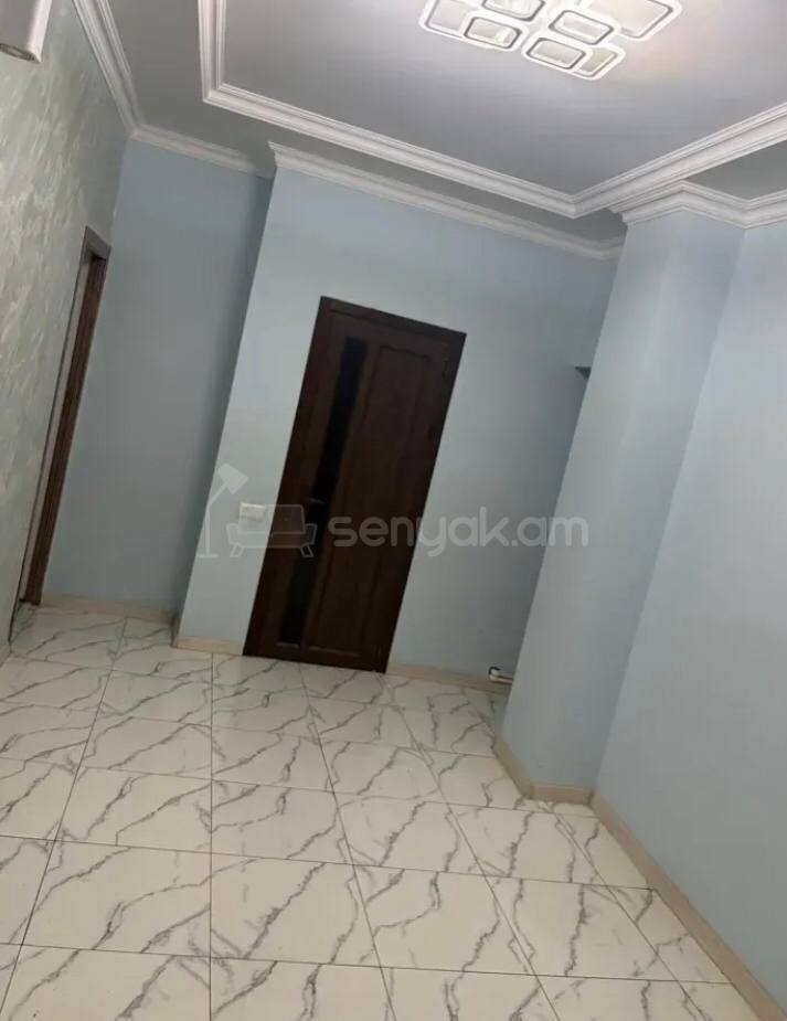 4 Սենյականոց Բնակարան Քարե Շենքում, 88քմ, 1/5 հարկ, Կոսմետիկ Վերանորոգված