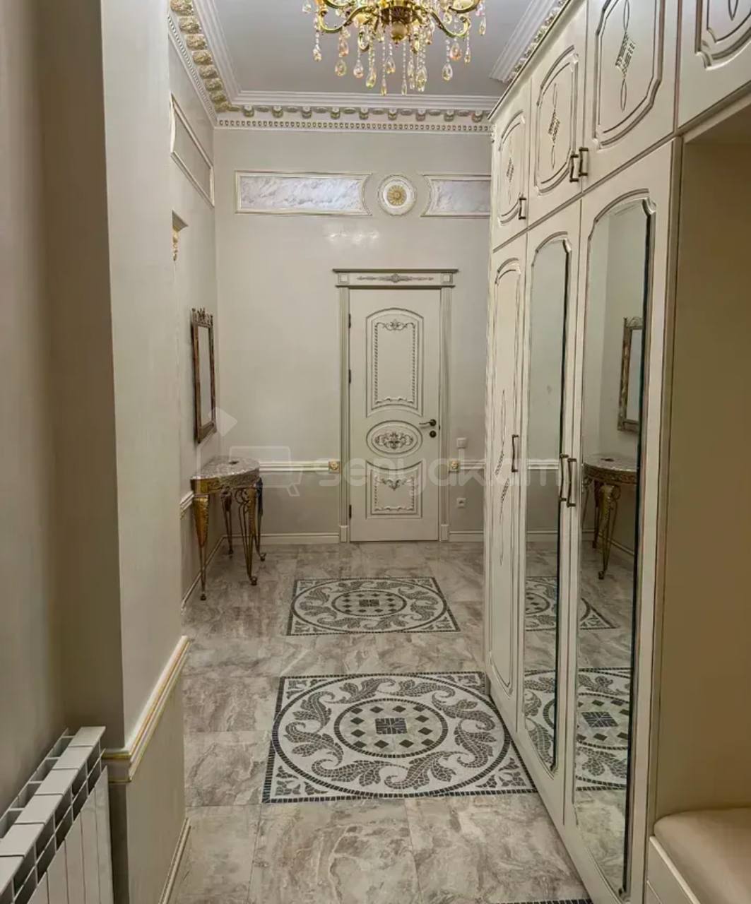 2 Սենյականոց Բնակարան Քարե Շենքում, 90քմ, 3/5 հարկ, Կապիտալ Վերանորոգված, Կահավորված
