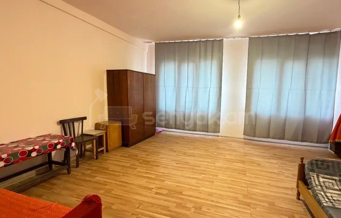 3 Սենյականոց Բնակարան, 73քմ, 1/9 հարկ, Կոսմետիկ Վերանորոգված