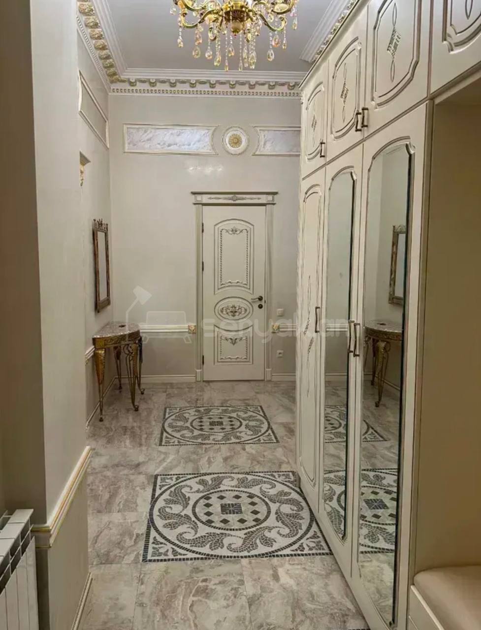 2 Սենյականոց Բնակարան Քարե Շենքում, 90քմ, 3/5 հարկ, Կապիտալ Վերանորոգված, Կահավորված, Արևկող