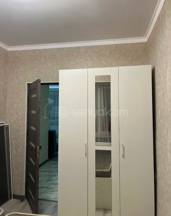 3 Սենյականոց Բնակարան, 90քմ, 9/9 հարկ, Նորմալ Վիճակում, Կահավորված