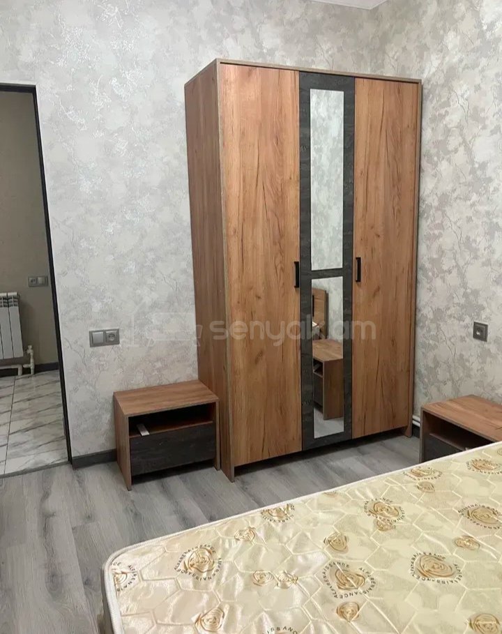 3 Սենյականոց Բնակարան, 90քմ, 9/9 հարկ, Նորմալ Վիճակում, Կահավորված