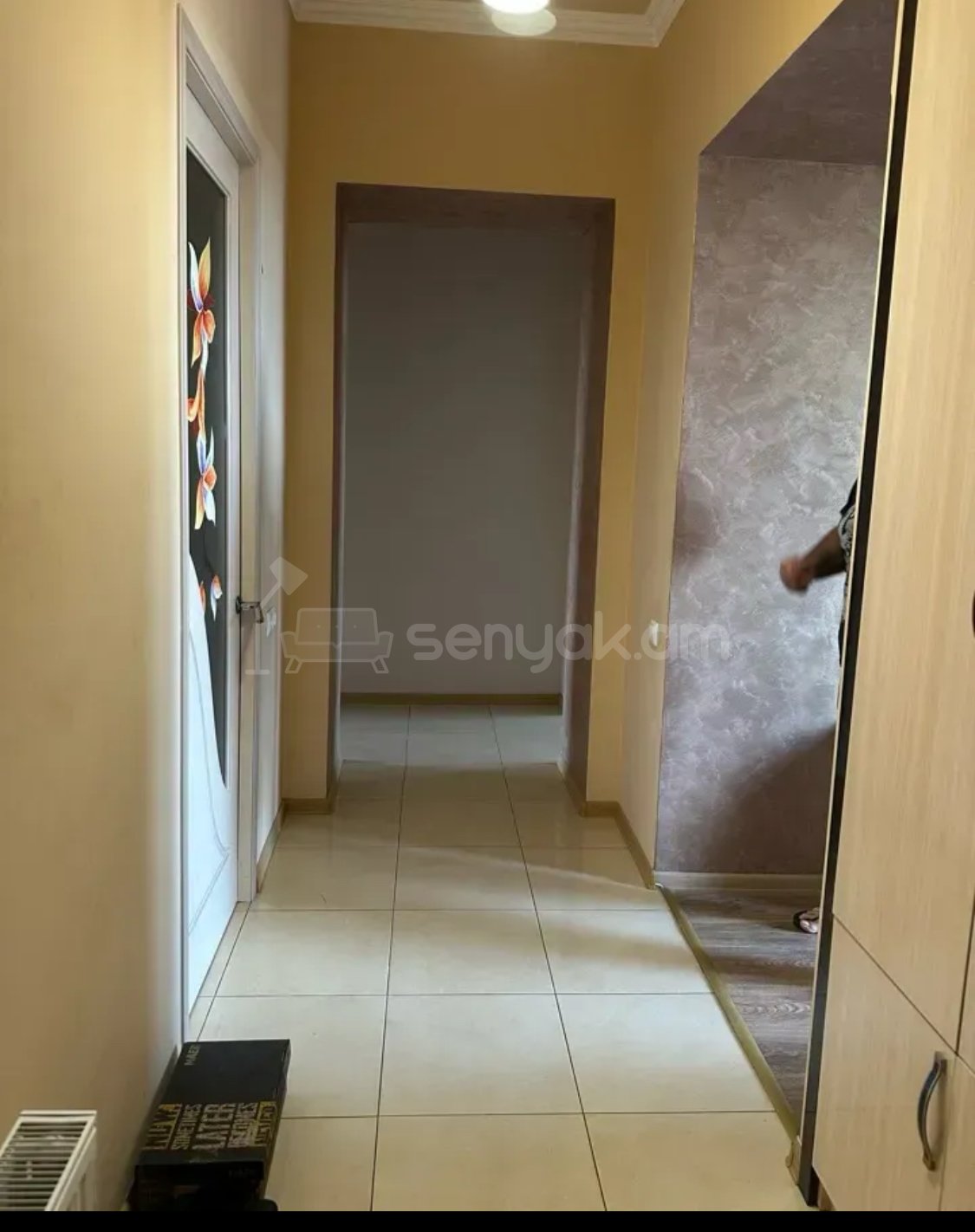 3 Սենյականոց Բնակարան Քարե Շենքում, 84քմ, 5/5 հարկ, Կապիտալ Վերանորոգված, Կահավորված