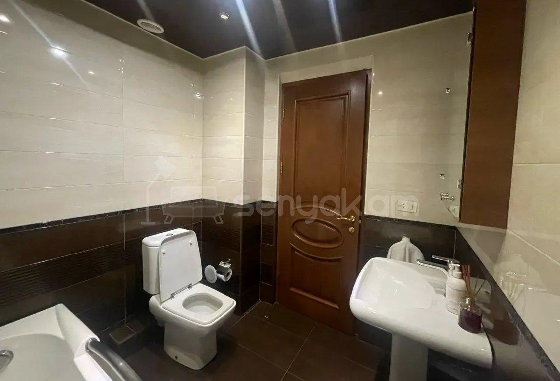 4 Սենյականոց Բնակարան, 100քմ, 3/16 հարկ, Դիզայներական Վերանորոգված