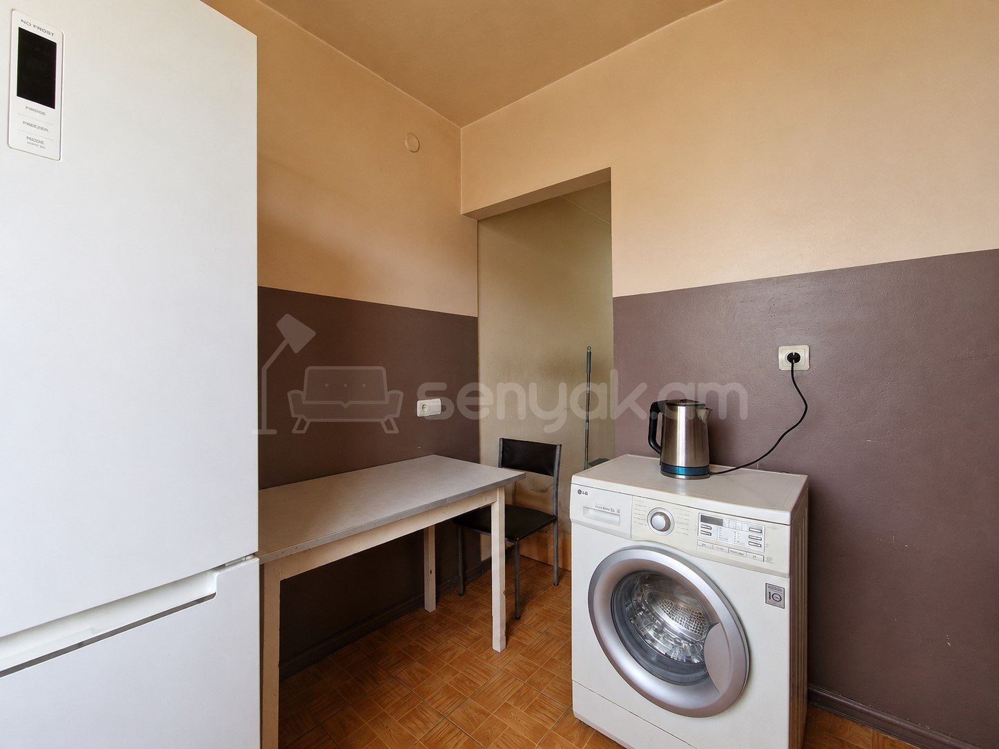 1 Սենյականոց Բնակարան, 32քմ, 1/5 հարկ, Կոսմետիկ Վերանորոգված