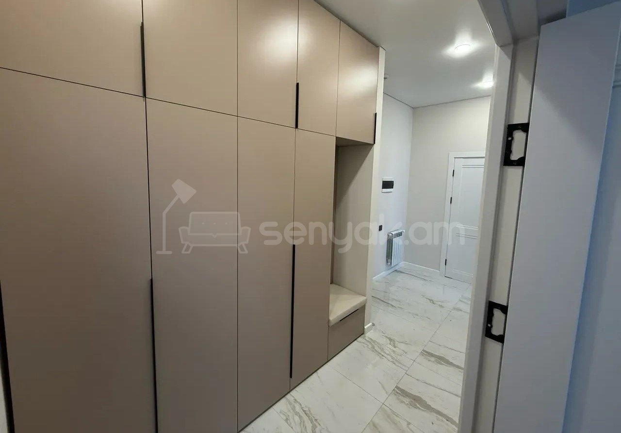 2 Սենյականոց Բնակարան Նորակառույցում, 72քմ, 3/11 հարկ, Կապիտալ Վերանորոգված