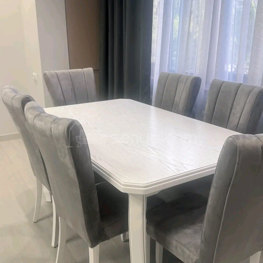 3 Սենյականոց Բնակարան, 80քմ, 4/9 հարկ, Նորմալ Վիճակում, Կահավորված