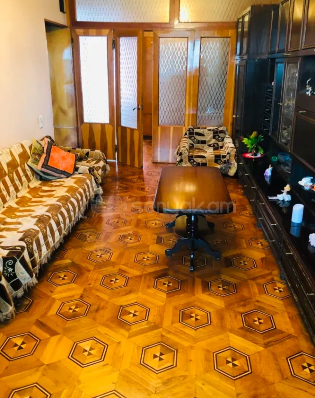 2 Սենյականոց Բնակարան Քարե Շենքում, 66քմ, 5/5 հարկ, Կոսմետիկ Վերանորոգված