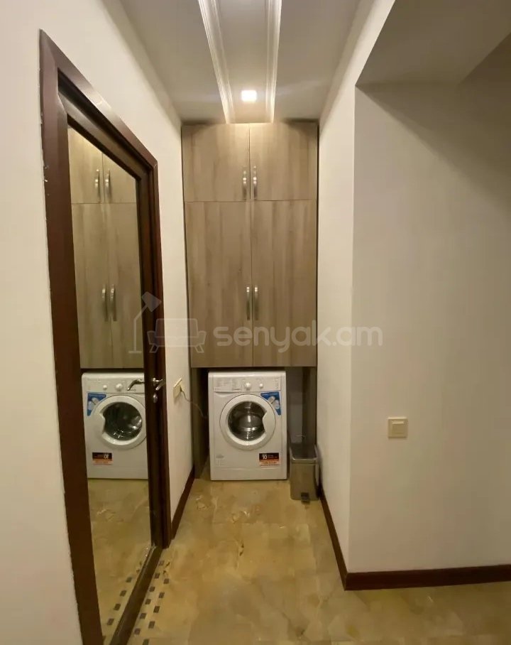 3 Սենյականոց Բնակարան Նորակառույցում, 76քմ, 11/18 հարկ, Կապիտալ Վերանորոգված